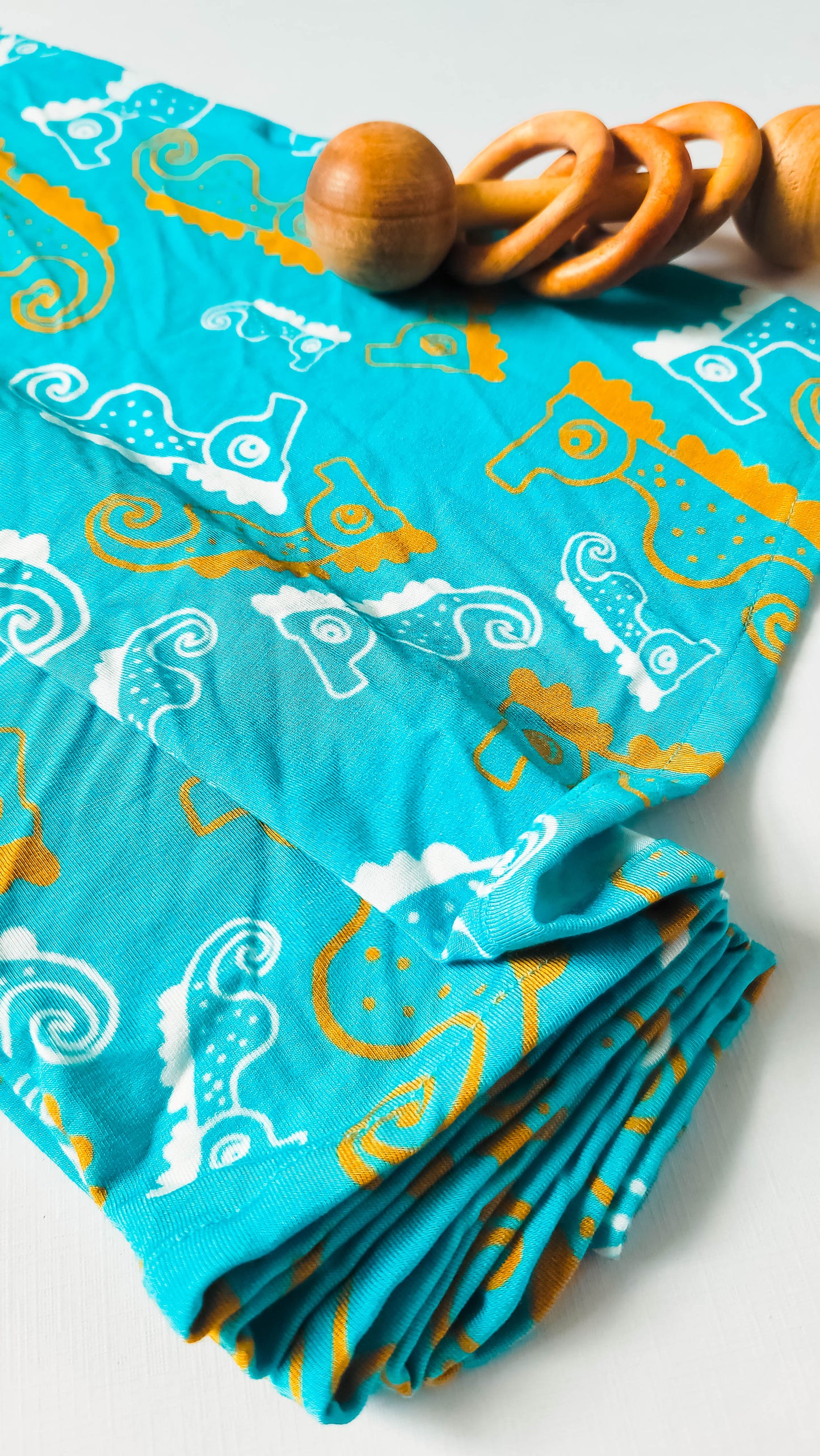 Gift Bundle: A Set of 3 Swaddles and Bandana Bibs