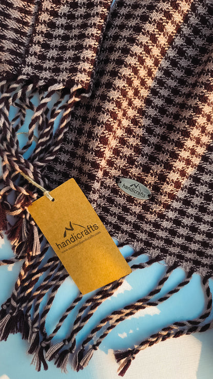 Tweed: Handwoven Scarf on a Table loom